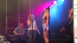 Embedded thumbnail for Jo Harman &amp; Company en Scarlet Mae Culemborg Blues