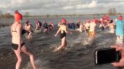 Embedded thumbnail for Nieuwjaarsduik 2013 Triton